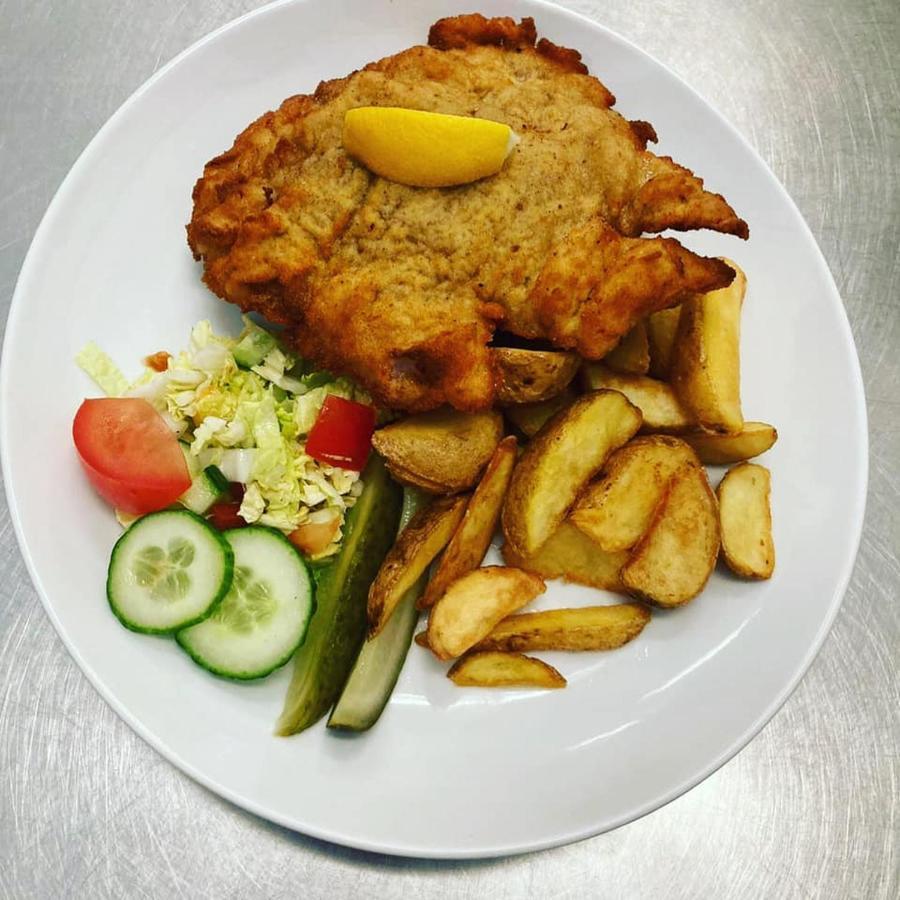 Restaurant Motel Hana Barbara Gastro Sro Ostretin Εξωτερικό φωτογραφία